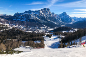 Veduta delle Alpi da Cortina