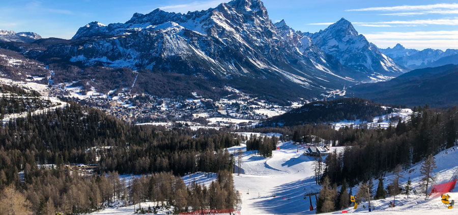 Veduta delle Alpi da Cortina